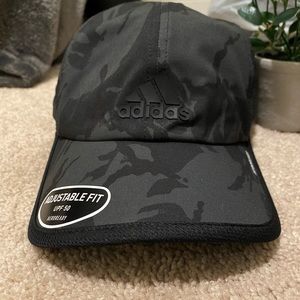 Adidas Aeroready  87% recycled polyester 13% spandex NWT baseball cap ga…